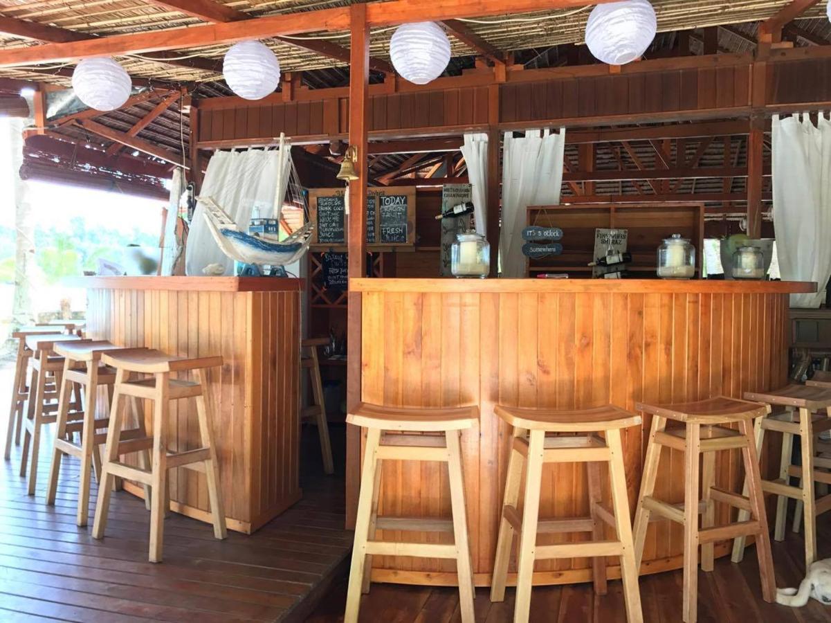 Blue Bay Divers Likupang Exterior foto